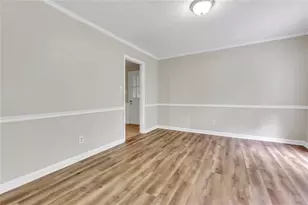 2067 SW Crescent Dr SW, Snellville, GA 30078 - Photo 5