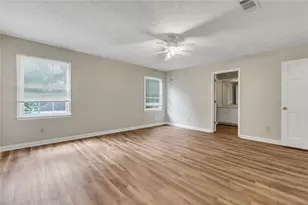 2067 SW Crescent Dr SW, Snellville, GA 30078 - Photo 13