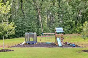 6440 Lantana Village Way, Cumming, GA 30028 - Photo 31