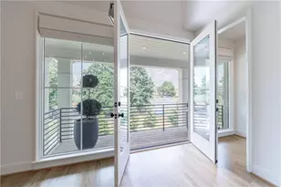 81 Delmont Dr NE, Atlanta, GA 30305 - Photo 35