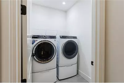 81 Delmont Drive NE, Atlanta, GA 30305 - Photo 43