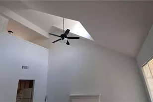 4520 Ravenwood Pl, Union City, GA 30291 - Photo 5