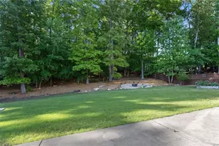 211 Parc Dr, Canton, GA 30114 - Photo 3