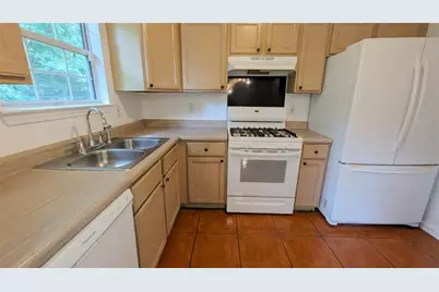 2565 Feywood Court, Lithonia, GA 30058 - Photo 11