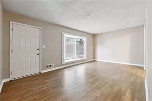 5786 Deerfield, College Park, GA 30349 - Photo 5