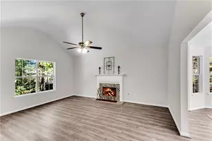 540 Alcovy Hills Dr, Lawrenceville, GA 30045 - Photo 5