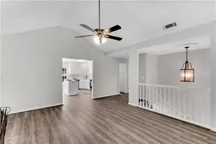 540 Alcovy Hills Dr, Lawrenceville, GA 30045 - Photo 7