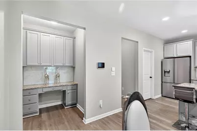 2329 Red Hibiscus Court, Atlanta, GA 30331 - Photo 9