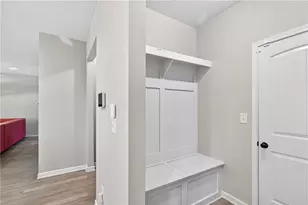 2329 Red Hibiscus Ct, Atlanta, GA 30331 - Photo 7