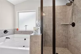 2329 Red Hibiscus Ct, Atlanta, GA 30331 - Photo 19