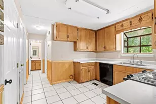 379 Owens Cir NE, Calhoun, GA 30701 - Photo 19