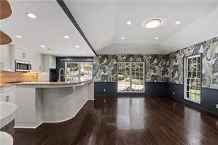 1190 W Wesley Rd NW, Atlanta, GA 30327 - Photo 15