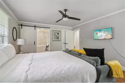 2950 Duke Of Gloucester, Atlanta, GA 30344 - Photo 31
