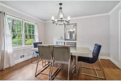 2950 Duke Of Gloucester, Atlanta, GA 30344 - Photo 19