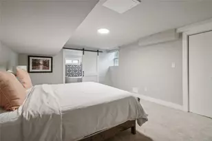 2950 Duke Of Gloucester, Atlanta, GA 30344 - Photo 49