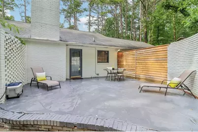 2950 Duke Of Gloucester, Atlanta, GA 30344 - Photo 61