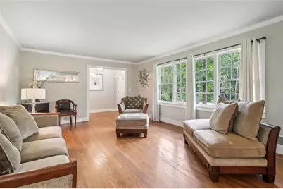 2950 Duke Of Gloucester, Atlanta, GA 30344 - Photo 7