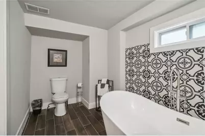 2950 Duke Of Gloucester, Atlanta, GA 30344 - Photo 53