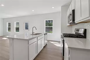 5357 Heron Bay Blvd, Locust Grove, GA 30248 - Photo 9