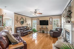 2621 Crest Valley Dr, Conyers, GA 30094 - Photo 9