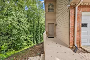 873 Edgewater Cir, Marietta, GA 30062 - Photo 3