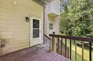 873 Edgewater Cir, Marietta, GA 30062 - Photo 11