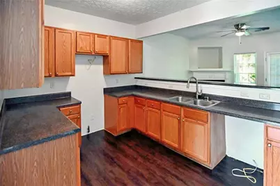 2537 Walden Lake Drive, Decatur, GA 30035 - Photo 7