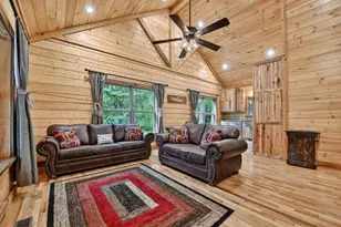 125 Blackberry Dr, Mineral Bluff, GA 30559 - Photo 9