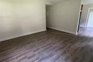 2145 Valley Oaks Dr SE, Smyrna, GA 30080 - Photo 5