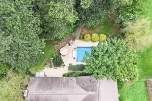 3980 Philmont Dr, Marietta, GA 30066 - Photo 41