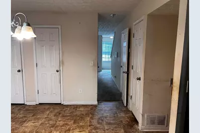 6318 Wellington Walk Way, Lithonia, GA 30058 - Photo 9