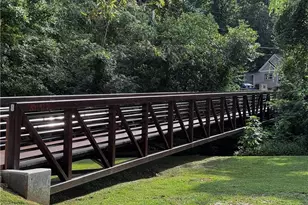 987 Pegg Rd, Atlanta, GA 30344 - Photo 17