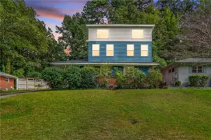 987 Pegg Rd, Atlanta, GA 30344 - Photo 1