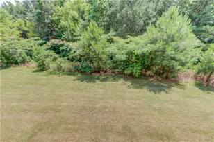 2005 Hamilton Creek Pkwy, Dacula, GA 30019 - Photo 35