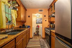 6175 Creekford Dr, Lithonia, GA 30058 - Photo 11