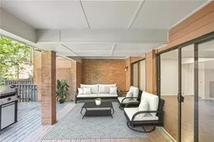 49 Willow Glen, Atlanta, GA 30342 - Photo 29