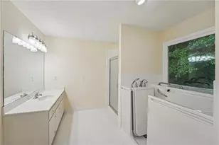 5820 Elm Tree Dr, Buford, GA 30518 - Photo 21