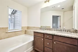 7641 Squire Ct, Fairburn, GA 30213 - Photo 17