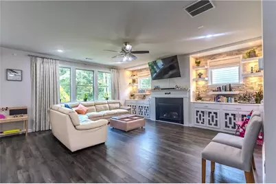 1915 Wellston Drive, Lawrenceville, GA 30043 - Photo 3