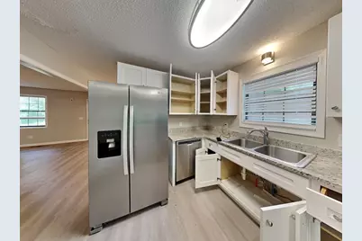 2379 Moseley Place SW, Marietta, GA 30008 - Photo 9