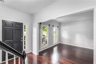 11835 Leeward Walk Cir, Alpharetta, GA 30005 - Photo 5