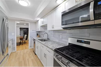 6851 Roswell Road #I18, Atlanta, GA 30328 - Photo 5