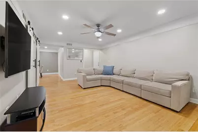 6851 Roswell Road #I18, Atlanta, GA 30328 - Photo 7