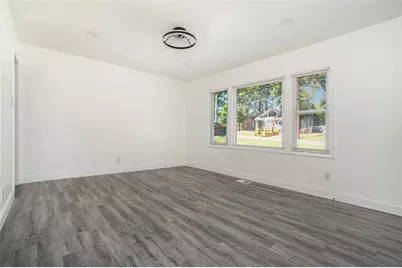 1436 Lanvale Drive SW, Atlanta, GA 30310 - Photo 3