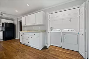 3324 Henderson Creek Rd, Atlanta, GA 30341 - Photo 13