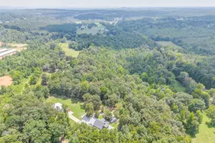 850 Bethel Church Rd SE, Silver Creek, GA 30173 - Photo 5