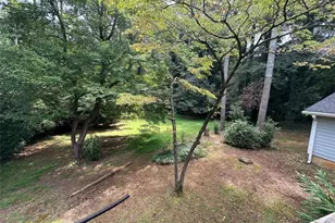 5104 Onawa Ct, Lilburn, GA 30047 - Photo 39