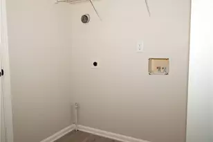 1860 Pinehurst View Dr, Grayson, GA 30017 - Photo 15