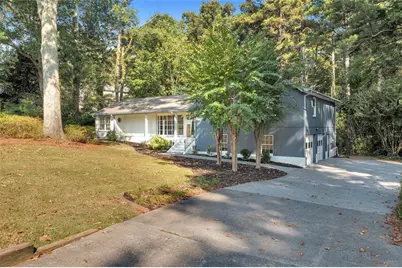 1946 Macland Road SW, Marietta, GA 30064 - Photo 3