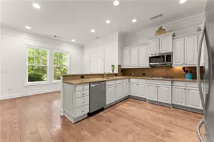 3133 Scarlet Oak Ln, Gainesville, GA 30504 - Photo 3